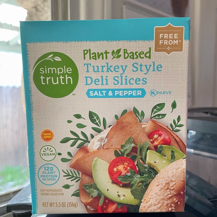 photo of Simple Truth Turkey Style Deli Slices: Salt & Pepper shared by @newkidontheblock on  19 Jan 2022 - review