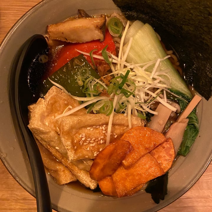 photo of Takumi Ramen Kitchen Milano Veggie shoyu tofu ramen shared by @raffylanfen on  17 Jan 2022 - review