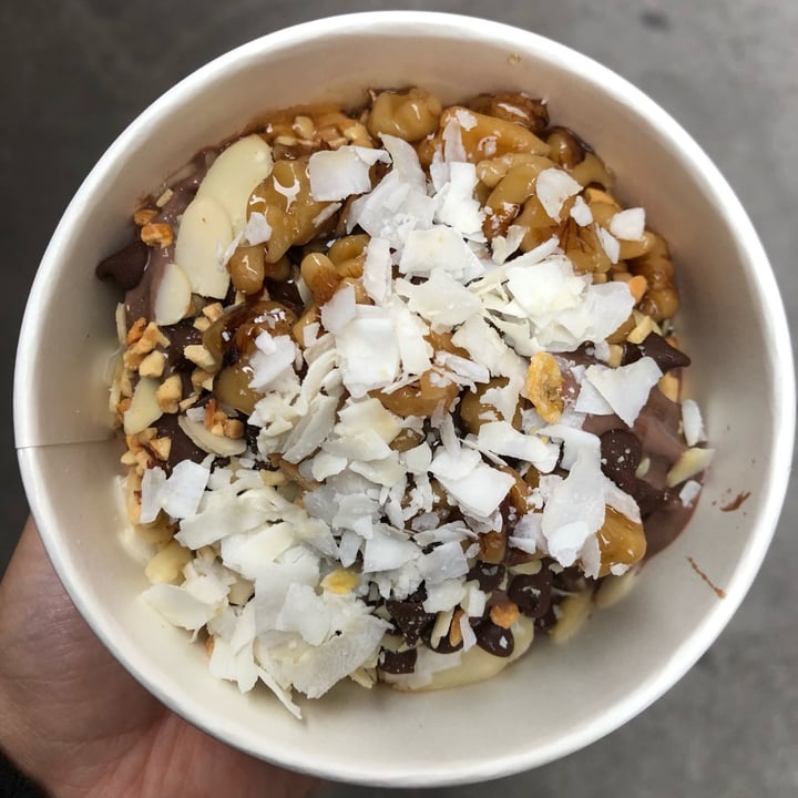 photo of 16 Handles Oatly Mocha shared by @oliviazg0 on  13 Oct 2021 - review