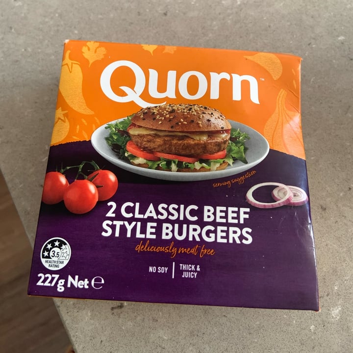 review photo of Quorn Classic beef style burger shared by @justlyn3 on 27 Mar 2022 - review