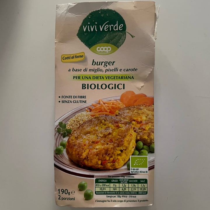 photo of Viviverde coop burger biologici burger a base miglio piselli e carote shared by @barbiesatana on  26 Aug 2022 - review