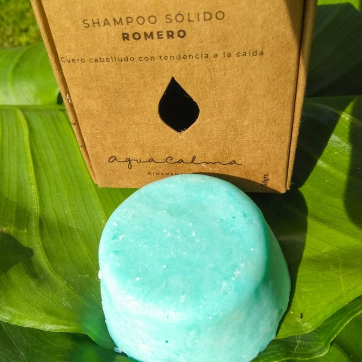 review photo of AguaCalma Shampoo sólido de romero shared by @coniseverino on 06 Oct 2021 - review