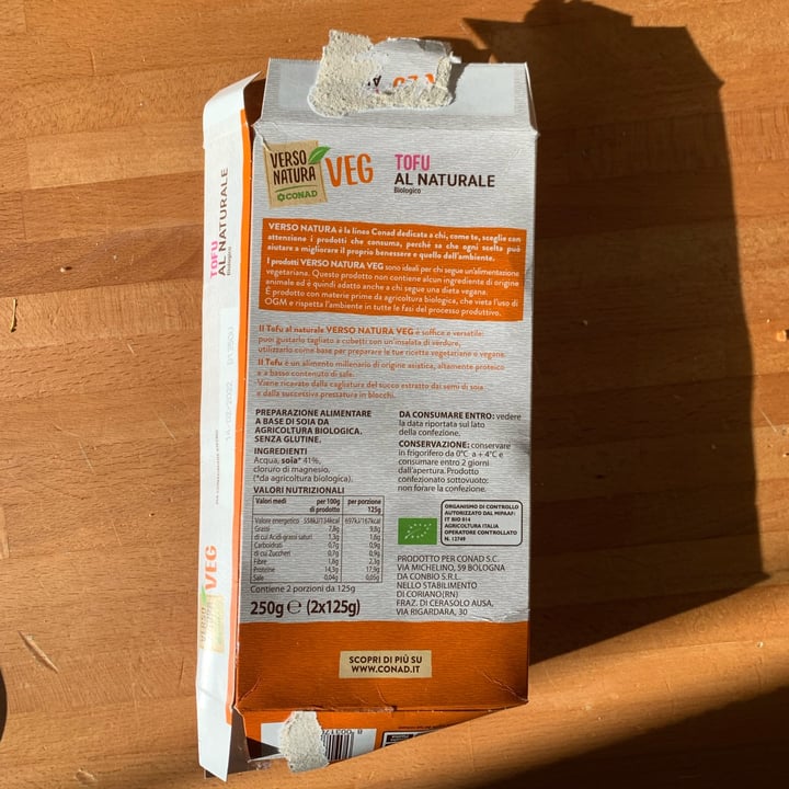 photo of Verso Natura Conad Veg Tofu al naturale shared by @vittorido on  19 Jan 2022 - review