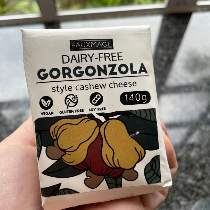 photo of Fauxmage Gorgonzola-Style Cashew Cheese shared by @meryl on  24 Aug 2021 - review