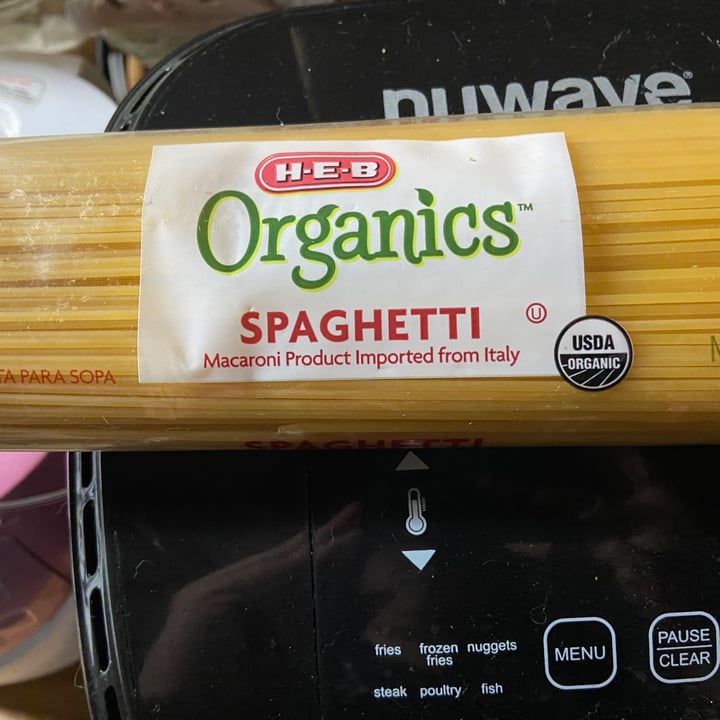 photo of H-E-B Organics Spaghetti shared by @gennipher on  21 May 2020 - review
