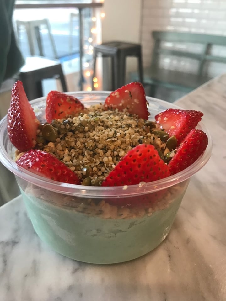 photo of Botanic Bowls Açaí And Blue Magic Bowl shared by @vicpet20 on  17 Feb 2020 - review
