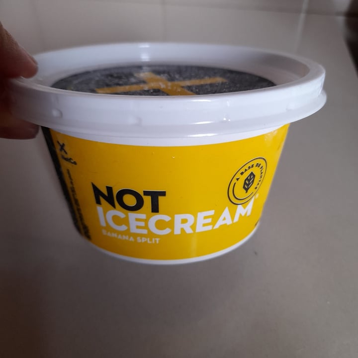 review photo of NotCo Not Ice Cream Banana Split Mini shared by @rocioalbizo on 09 May 2022 - review