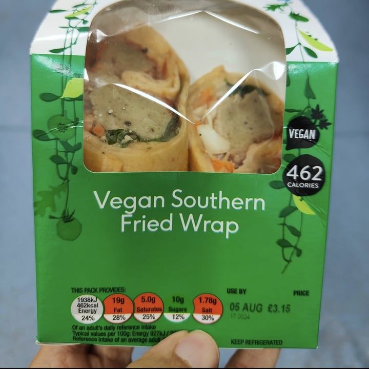photo of Boots Vegan Southern fried chicken wrap shared by @theonlywayisvegan on  12 Mar 2022 - review