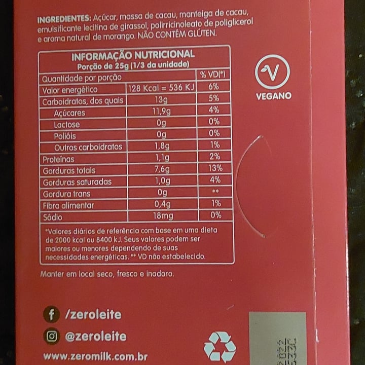 review photo of Zeromilk Chocolate 40% Cacau com Morango shared by @mikaeladinuto on 08 Jan 2022 - review