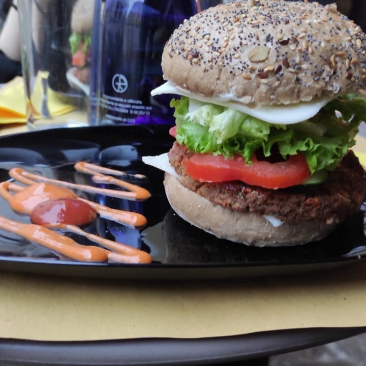 photo of Veganda Beyond Burger Con Verdure Cotte shared by @doomkitty on  09 Jun 2021 - review