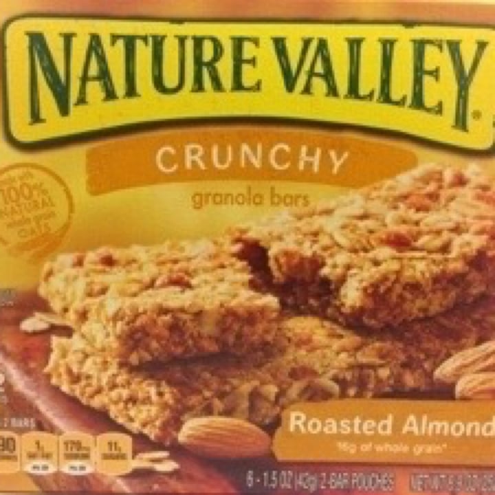 photo of Nature Valley Crunchy Roasted Almond Granola Bars shared by @breadowich on  26 Apr 2020 - review
