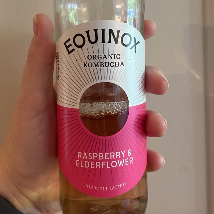 photo of Equinox Elderflower And Raspberry Kombucha shared by @beeveg on  14 Jun 2022 - review
