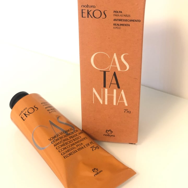 photo of Natura Ekos creme para mãos - Castanha shared by @anapaularetuci on  29 Mar 2022 - review
