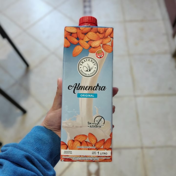 photo of Tratenfu Leche de almendras Original shared by @lizcastillo on  11 Aug 2021 - review