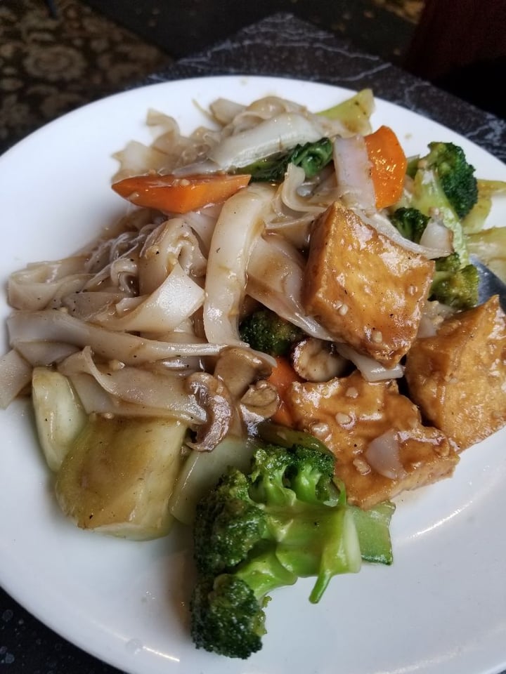 review photo of Camdi Vegan Chow Fun shared by @donoharm on 04 Nov 2018 - review