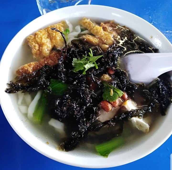 photo of HW Vegetarian House Hin Hua Noodles shared by @sinthuvinee on  20 Jun 2019 - review