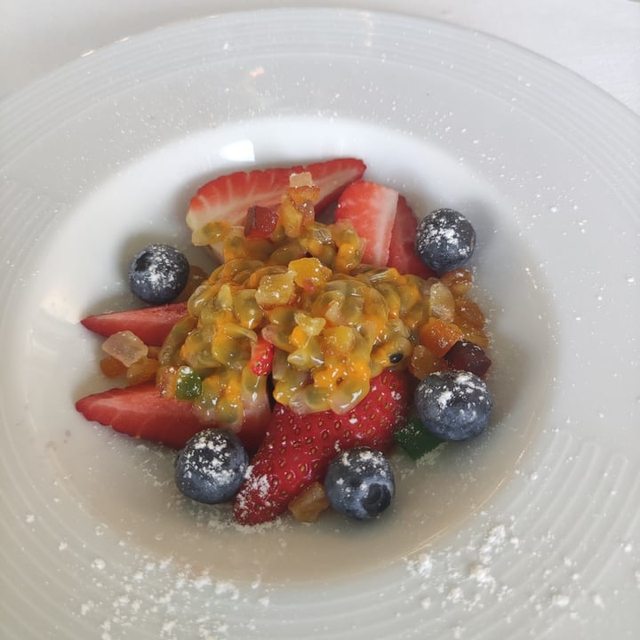 review photo of Ristorante Il Nuovo Bosco - La Tenuta Macedonia con canditi shared by @lisaveg81 on 17 Apr 2022 - review