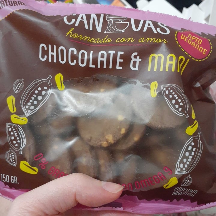 photo of Canvas Galletita de chocolate y maní shared by @nogenderehere on  24 Dec 2020 - review
