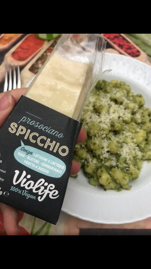 photo of Violife Prosociano Wedge shared by @cucinavegan on  20 Feb 2020 - review