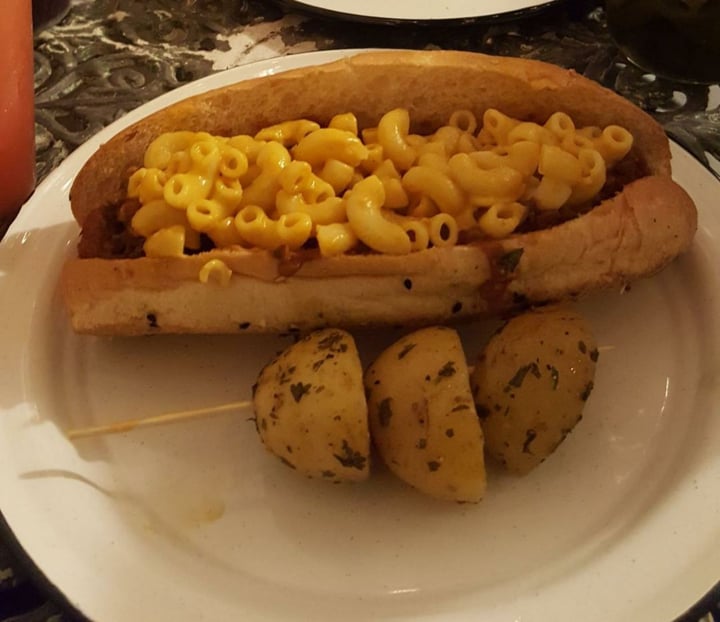 review photo of VeganMunch Chilli Mac shared by @cristiannavarro on 24 Dec 2019 - review