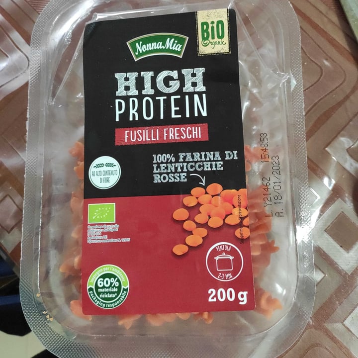review photo of Nonna mia Fusilli freschi di lenticchie rosse shared by @tolardoveg85 on 14 Dec 2022 - review