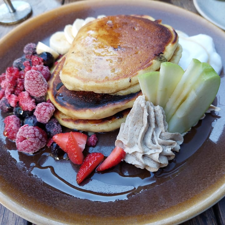 review photo of Sweet Bones Bakery and Cafe Pancakes shared by @slilian on 24 May 2022 - review
