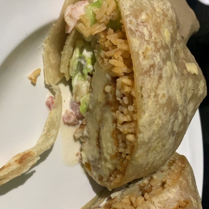 photo of Cascabel Burrito shared by @atwilley on  27 Apr 2022 - review