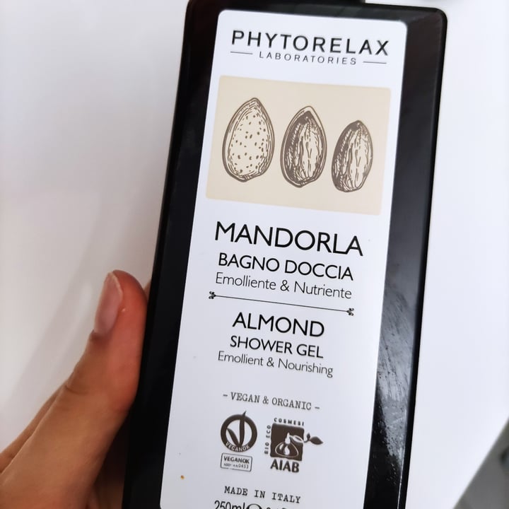 photo of Phytorelax laboratories bagnodoccia mandorla shared by @gegi3cat on  23 Oct 2022 - review