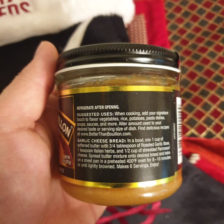 photo of Better Than Bouillon Roasted Garlic Base shared by @autumnleaves on  26 Dec 2021 - review