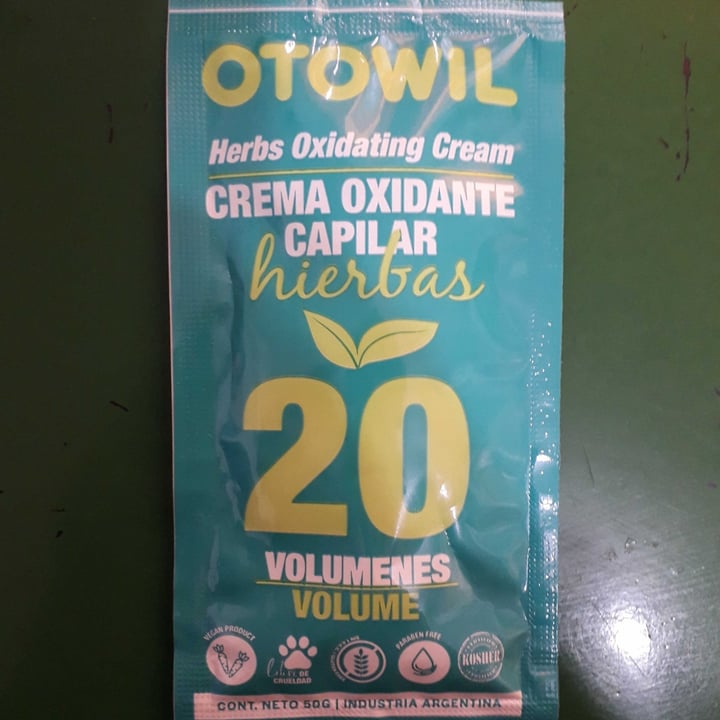 review photo of Otowil Crema oxidante capilar shared by @rfucci on 11 Oct 2021 - review
