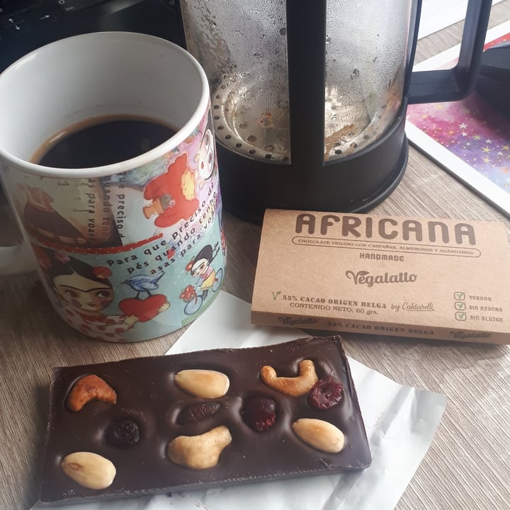 photo of Vegalatto Chocolate shared by @anacechinel on  02 Oct 2020 - review