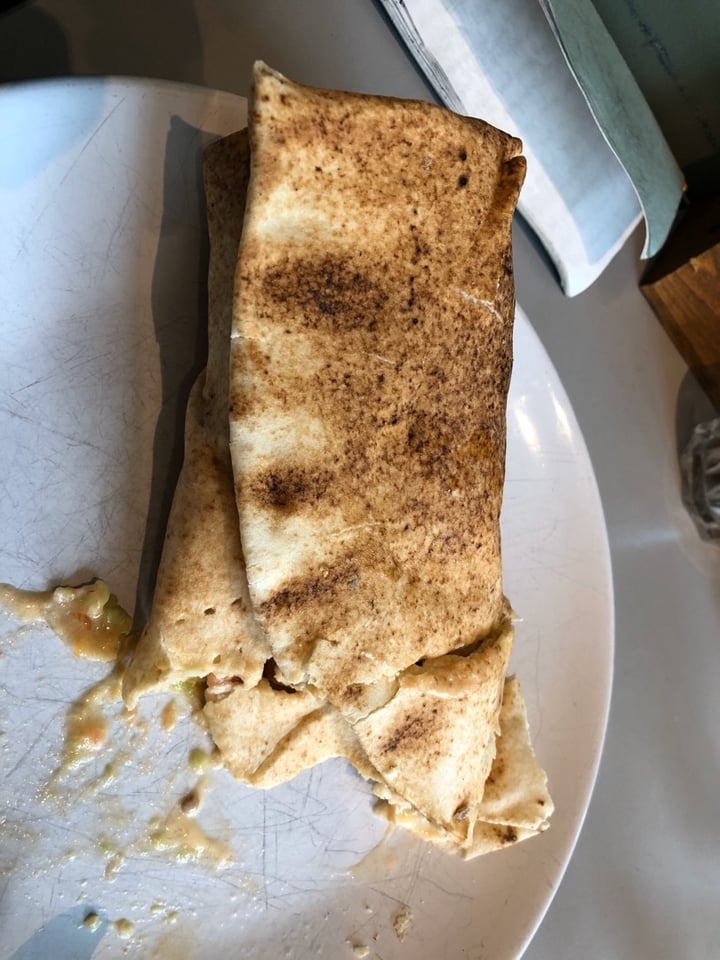 photo of 305.Kitchen breakfast flatbreads shared by @angelorun on  14 Feb 2020 - review