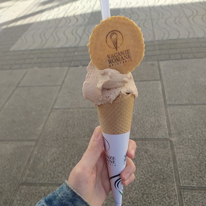 photo of Vacanze Romane Helado de avellana shared by @josuune on  06 Nov 2022 - review