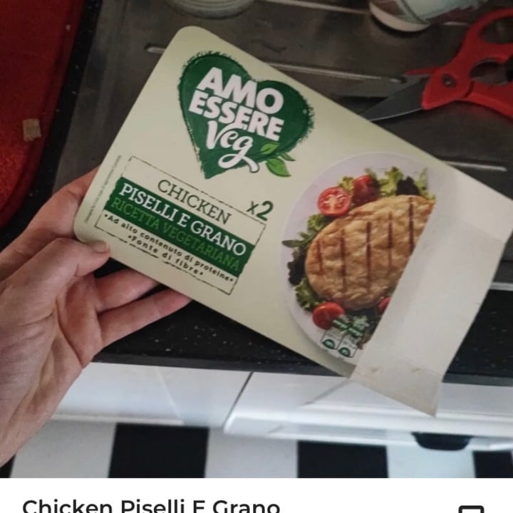 photo of Amo Essere Veg Chicken Piselli E Grano shared by @sabrinapinelli on  01 Sep 2022 - review