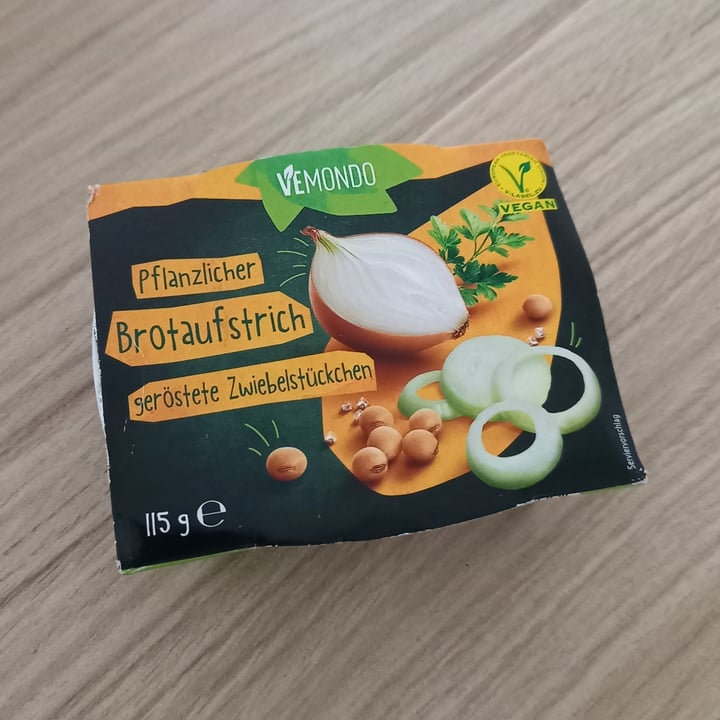 photo of Vemondo Vegan spread onion shared by @mars96 on  23 Aug 2021 - review