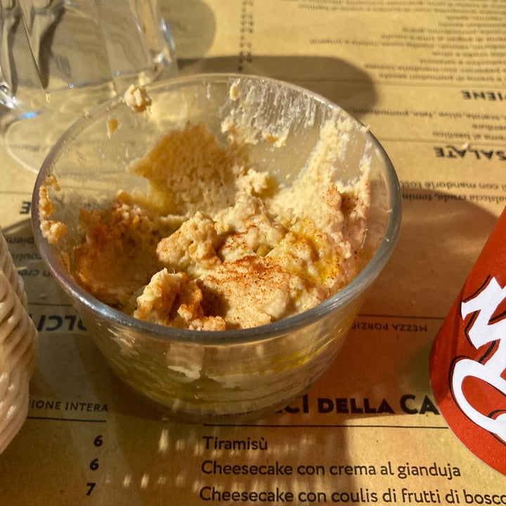 photo of Poormanger Hummus shared by @giucig on  02 Sep 2022 - review