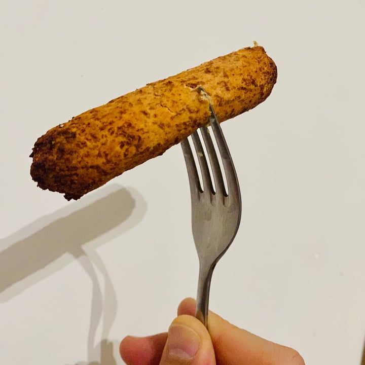 photo of Linda McCartney's 6 Vegetarian Lincolnshire Sausages shared by @mikelpro on  05 Mar 2021 - review