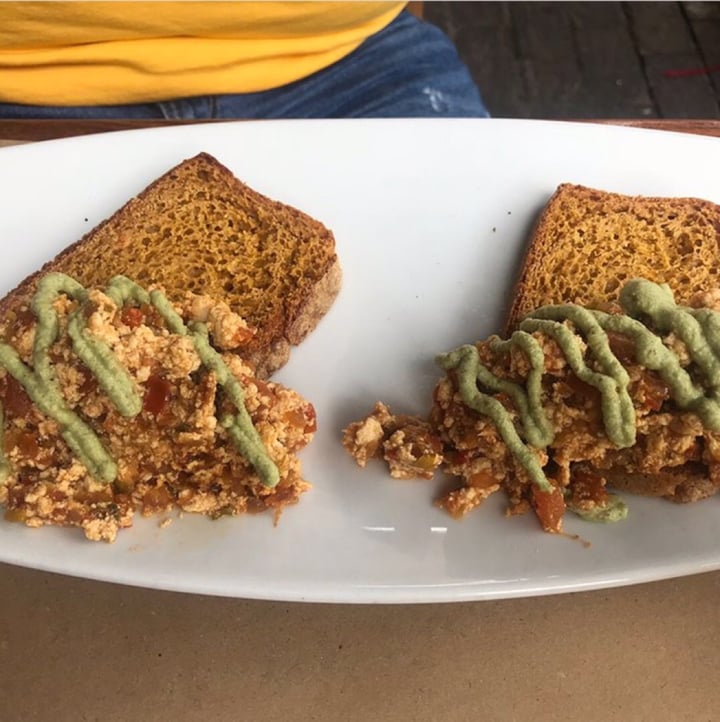 photo of De Raíz Cocina Café Pericos de tofu shared by @whynotvegan on  23 Aug 2019 - review