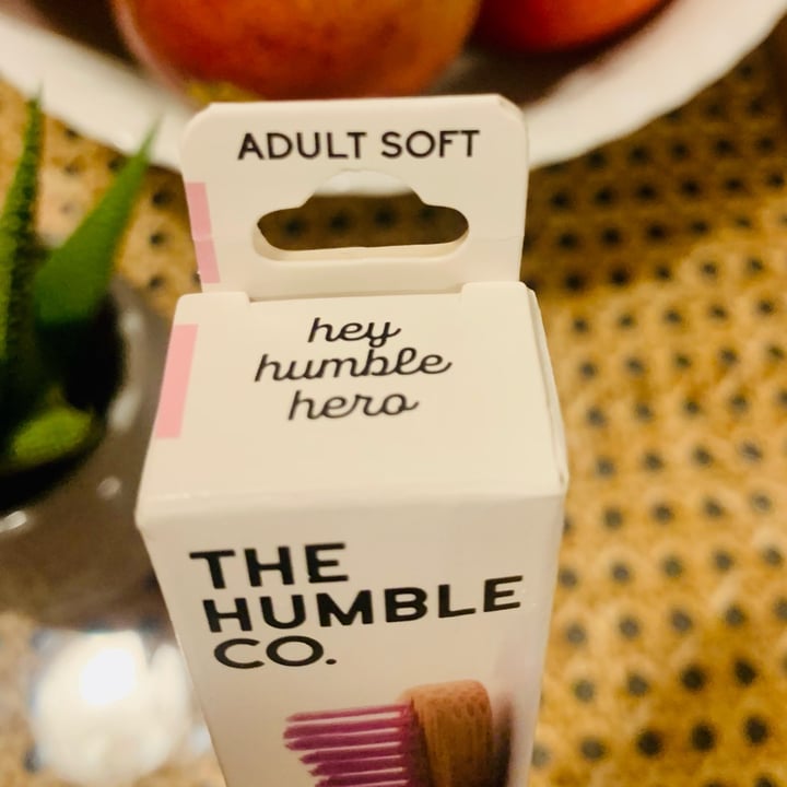 photo of The Humble Co. Adult Sensitive Humble Brush shared by @gingersaint on  19 Oct 2022 - review
