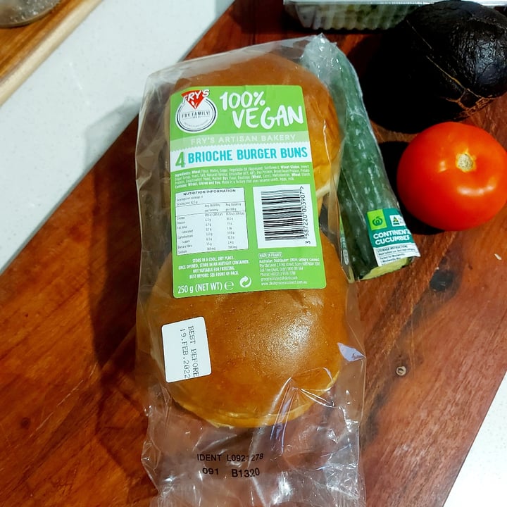 review photo of Fry's Family Food Fry's Artisan Bakery Brioche Burguer Buns shared by @romyelise on 07 May 2022 - review