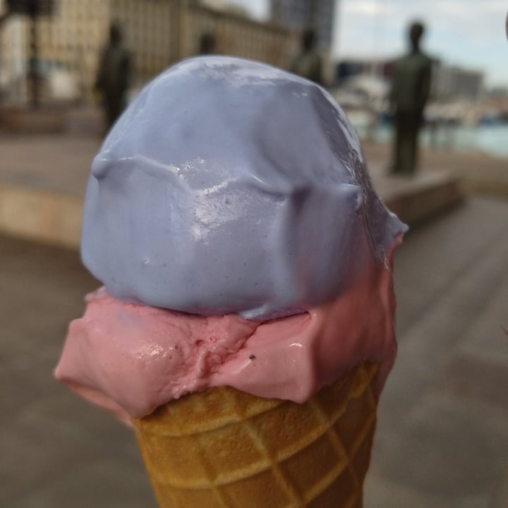 photo of Unframed Ice Cream Blue Coconut shared by @jesscaga on  03 May 2021 - review