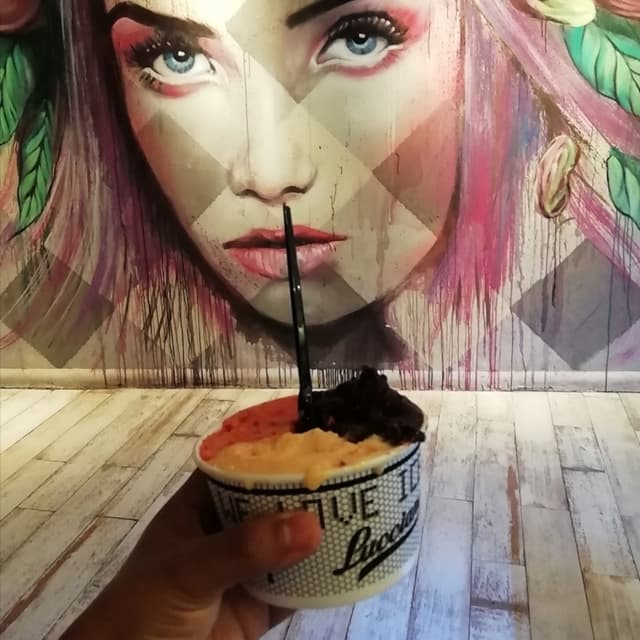 Photo of the dish “Helado De Chocolate Dark Y Mandarina Al Agua”
