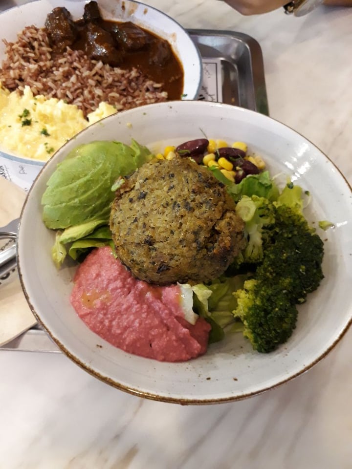 review photo of Haakon Superfoods and Juice Salad with Avocado shared by @georginaxuan on 08 Jun 2019 - review