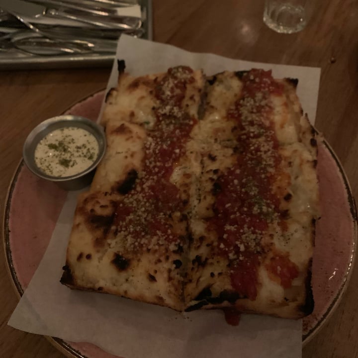 photo of Nic's On Beverly Wood-fired Detroit-style Pizza shared by @roserose on  05 Oct 2022 - review