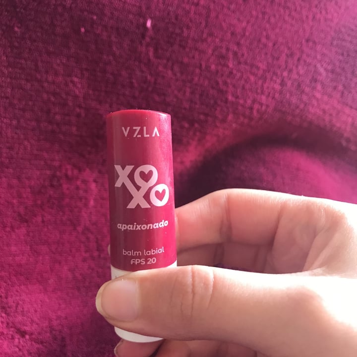 photo of Vizzela Cosméticos Balm Labial shared by @luanaperuzzi on  23 Jul 2021 - review