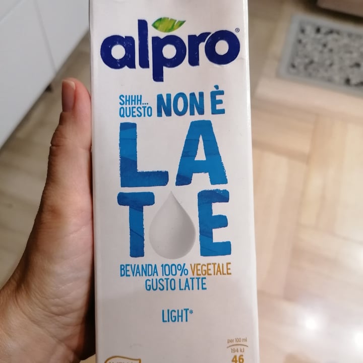 review photo of Alpro Shhh...Questo Non è Latte (LIGHT) shared by @valerussya on 21 Jun 2022 - review