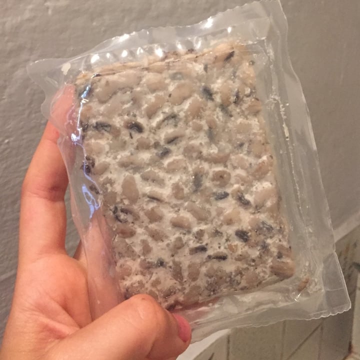 photo of Cambiasol Tempeh Di Fagioli shared by @celemarte on  23 Jun 2021 - review