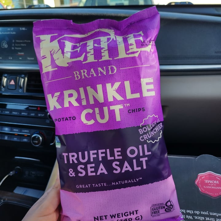 photo of Kettle Brand Truffle & Sea Salt shared by @alyssaa on  13 Jul 2022 - review