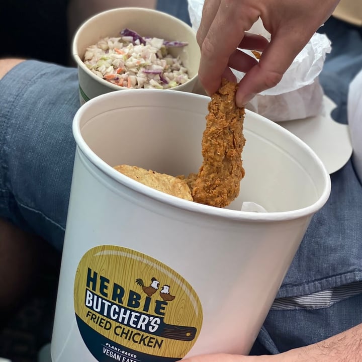 photo of Herbie Butcher's Fried Chicken Large Fried chicken bucket shared by @m5giora on  19 May 2021 - review