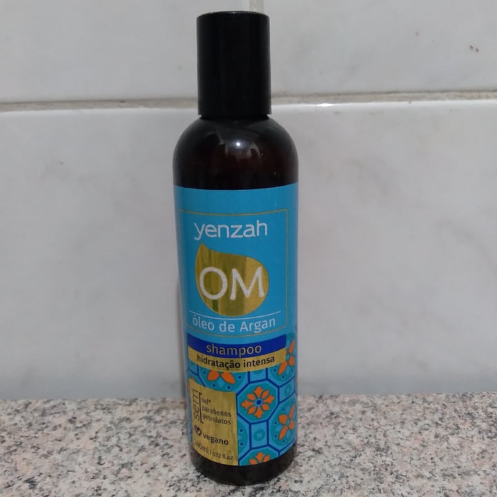 review photo of Yenzah Shampoo OM Óleo de Argan shared by @lismartinho on 09 May 2022 - review